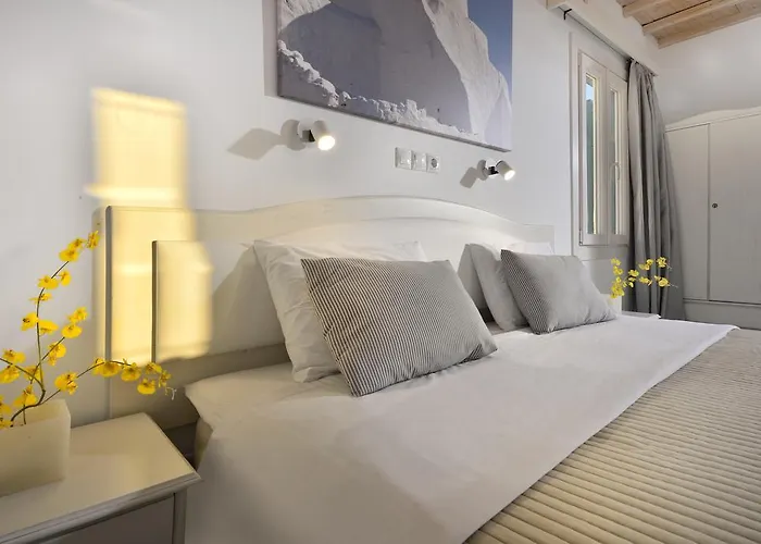 Отель Nazos Mykonos Town