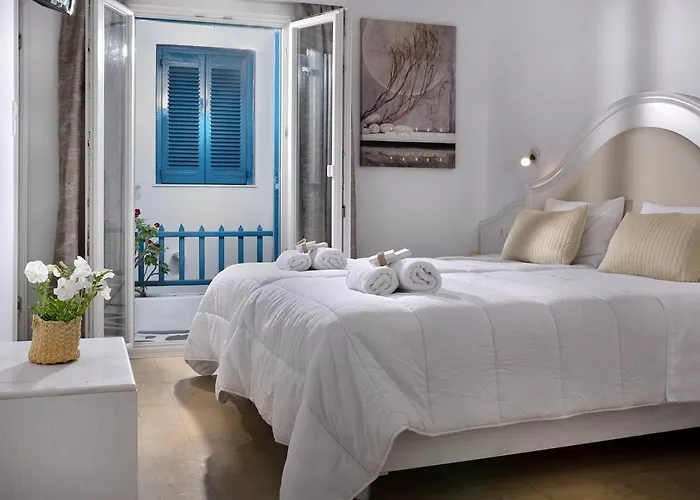 Отель Nazos Mykonos Town